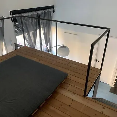 Appartement Ven79 Loreto - Duomo - Near To The Central Station - *